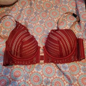 brand new Victoria secret bra